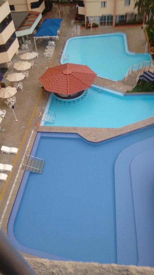Caldas Novas - Flat Parque Das Aguas Quentes - As Piscinas Mais Quentes De Caldas!! Εξωτερικό φωτογραφία